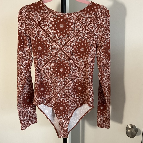 Neon Soul Brown Paisley Open Back Bodysuit Size XL Long Sleeve Boho 70s Festival - Picture 11 of 14